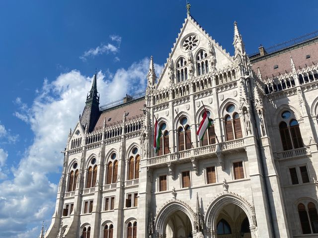 🇭🇺 Landmark of Budapest : Hungarian Parliament 🏛️