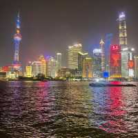 Explore the vivid city Shanghai