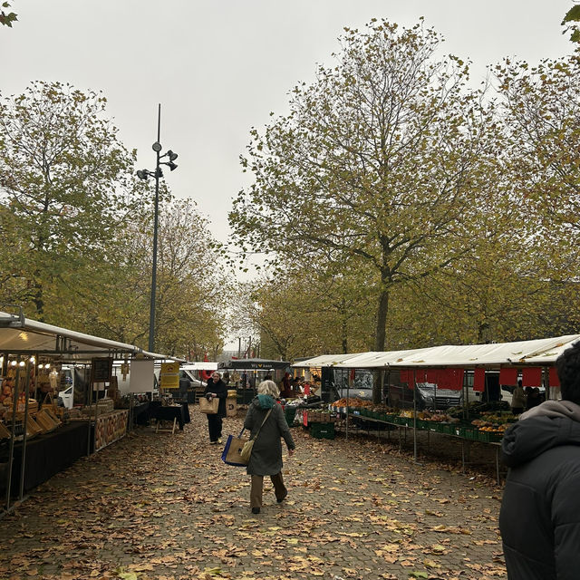 Amsterdam hits so well during the day, but its a different game at night