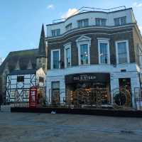 Xmass arrive to Kingston upon Thames historic city centre.