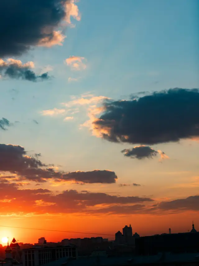 Sunset at The Shard: Touching the Sky 🌇