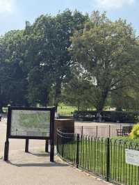 Escape into Kensington Gardens: Where Royal Charm Meets Everyday Magic