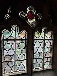 🇬🇧 約翰·萊蘭茲圖書館（John Rylands Library）📖