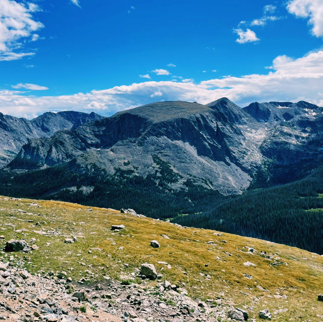 🚗🗺️ Getting Around Rocky Mountain National Park: Smart Transportation Tips