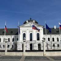 🇸🇰斯洛伐克布拉提斯拉瓦-格拉蘇爾科維奇宮
