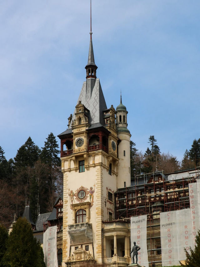 🏞️🏰 Summer Budget Trip to Sinaia & Peleș Castle — Royal Vibes on a Budget!