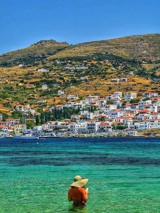 Andros: An Elegant Blend of Lush Landscapes and Cycladic Grace 🇬🇷✨