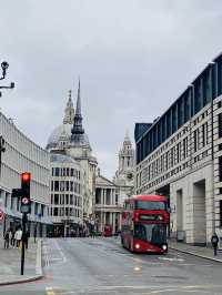 A Magical Christmas Stroll Through London
