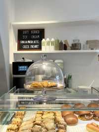 Mykonos | Enjoy the coffee from the cosy cafe 