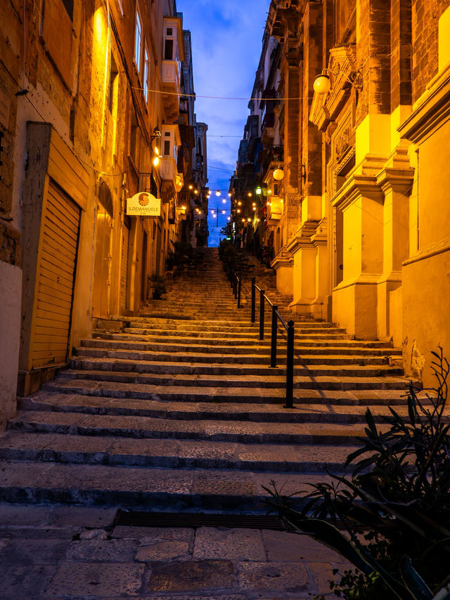 🏰 Valletta – The Golden City by the Sea 🌅