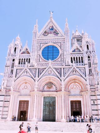 시에나: 모든 얼굴에 이야기가 담겨 있는 곳 🇮🇹