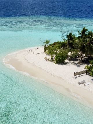 🏝️ Maldives on a Budget: Yes, You REALLY Can Do It! 💙🐠