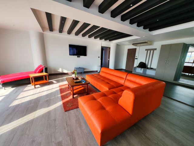 The Kathmandu Guest House, which carries the memories of world travelers, is a must-visit hotel in Nepal.