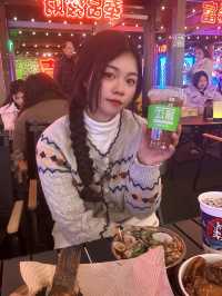 麗江|超愛逛這個氛國感十足的小吃夜市
