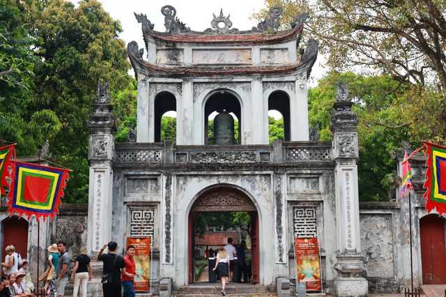河內文廟（越南最有名的古蹟之一）