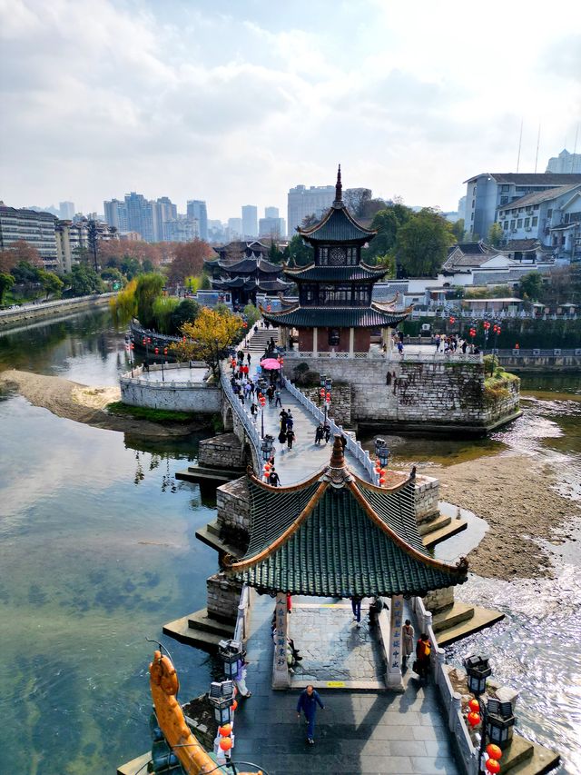 貴陽·甲秀樓丨5月來貴陽，看古今建築交融的城市