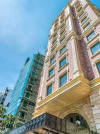 🌟 Quito's Cozy Corner: Dann Carlton Hotel 🌟