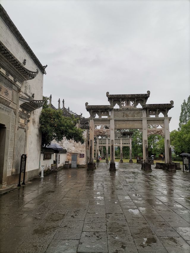 中國唯一七連牌坊群—棠樾牌坊群