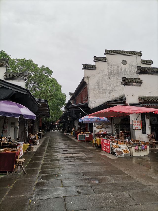 中國唯一七連牌坊群—棠樾牌坊群