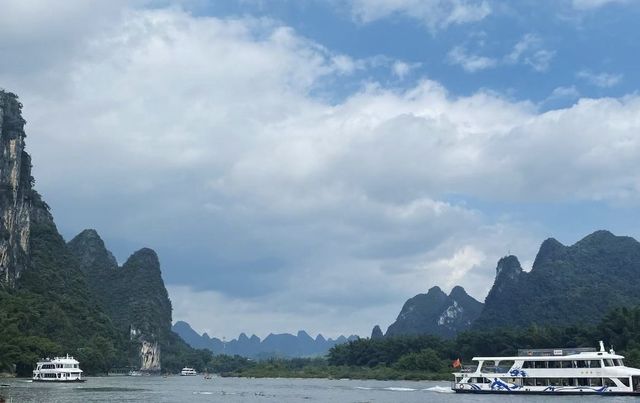 桂林漓江陽朔行：山水間的詩意漫遊