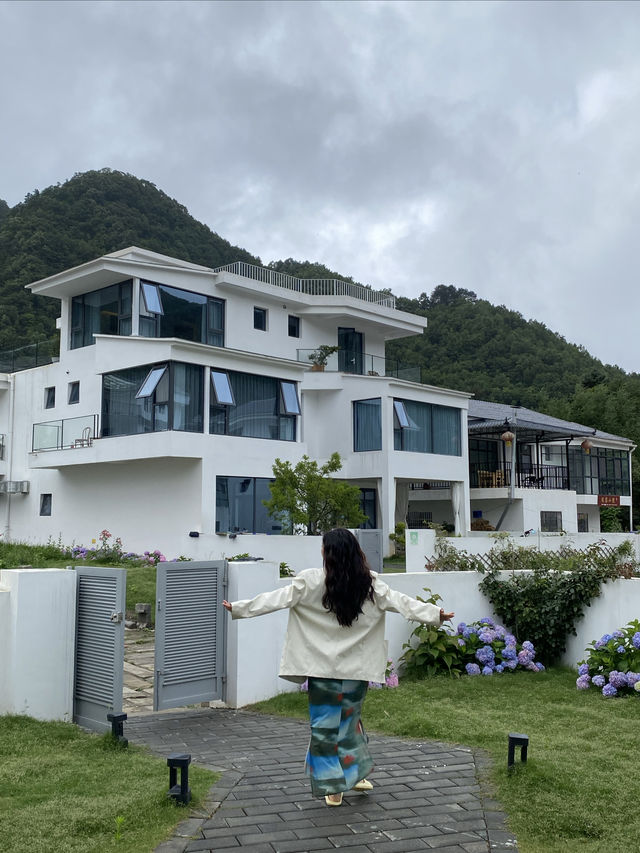 留壩獅子溝住進20°C山裡南法獨棟神仙小院
