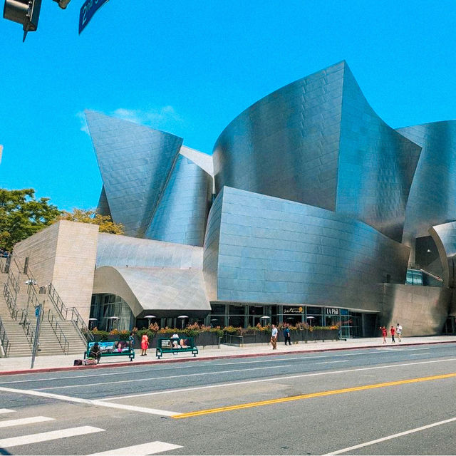 Iconic Walt Disney Concert Hall in Los Angeles 🇺🇸
