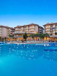 🌟🏨 Top Picks for a Stylish Stay in Antalya 🌊🌴