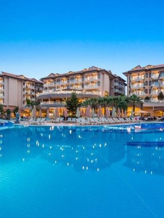 🌟🏨 Top Picks for a Stylish Stay in Antalya 🌊🌴