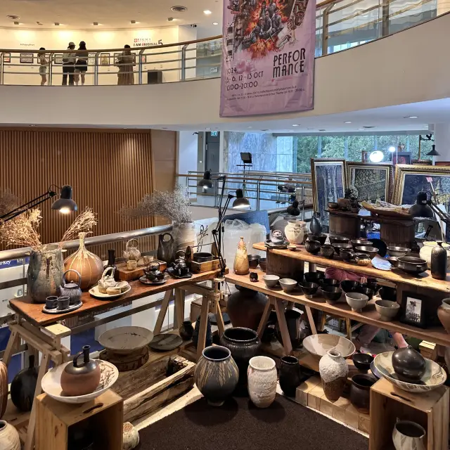 在繁忙的暹羅區中找到一片寧靜的綠洲