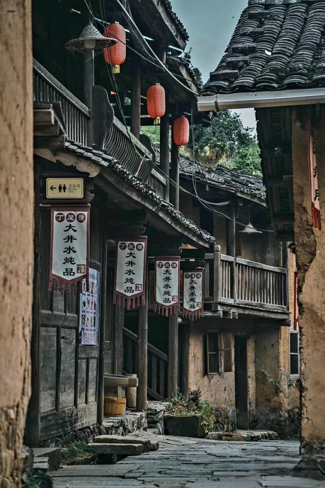 長汀·丁屋嶺｜隱匿山林的百年客家古寨。