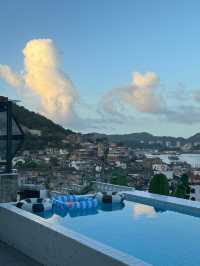 海景房。