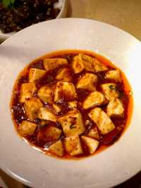 這家韓式 bistro 有點東西。