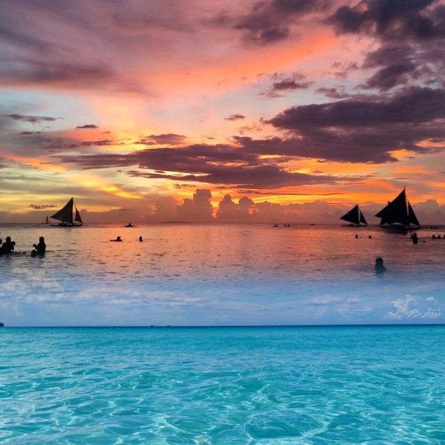 Boracay is an island everyone should visit at least once!