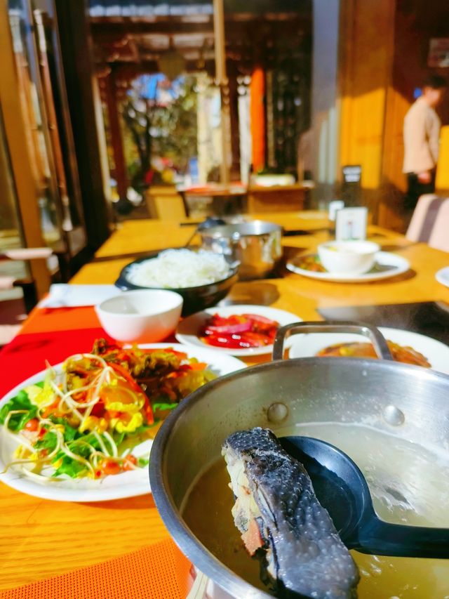 在迪慶香格里拉大酒店，體驗繽紛地道的美食