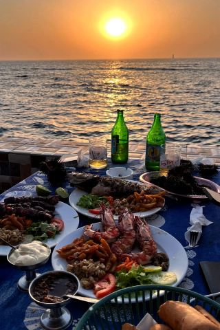 See the beautiful sunset in Dakar, the westernmost point of Africa