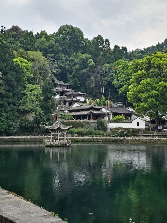 騰沖｜溫泉同山野