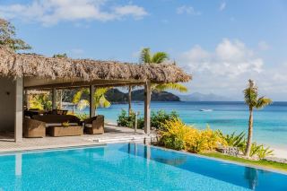 Fiji's Ultimate Luxury Private Islands Showdown! How Do the Rich Choose Their Island?