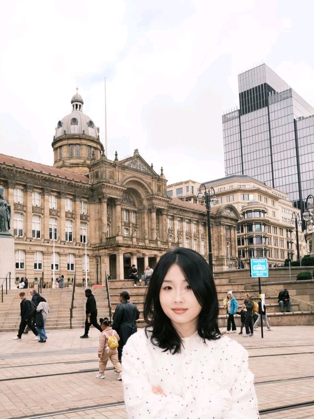 Victoria Square is beautiful in Birmingham✨😍