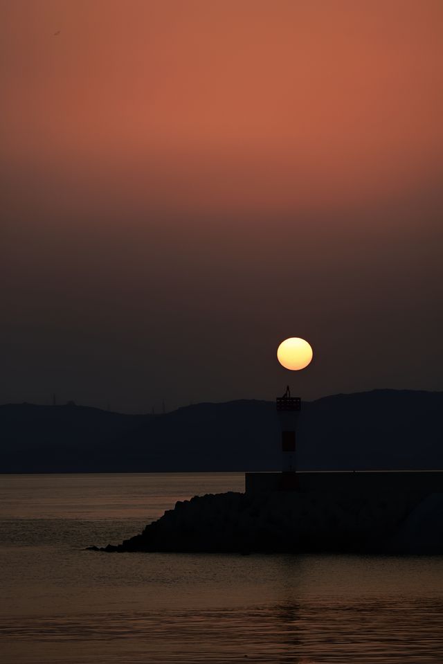 我搵到一座喺地圖邊緣嘅海島流放自己