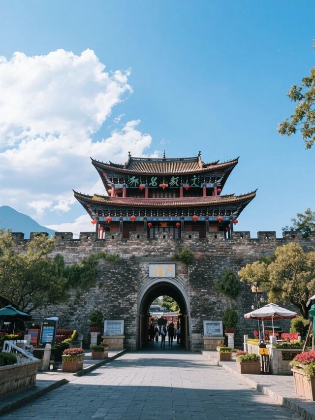 晨曦古城：我在青石板上拾起千年月光