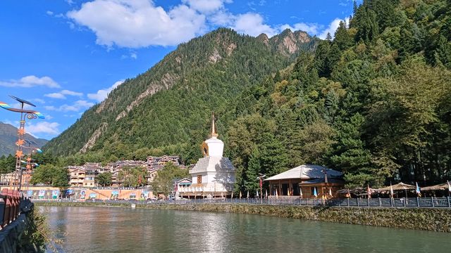 羊茸哈德，神仙居住的地方！中國最美藏寨攻略