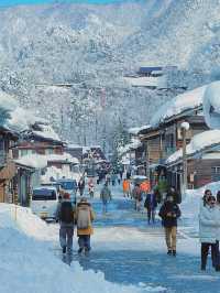 走進日本童話世界，邂逅冬日雪中精靈