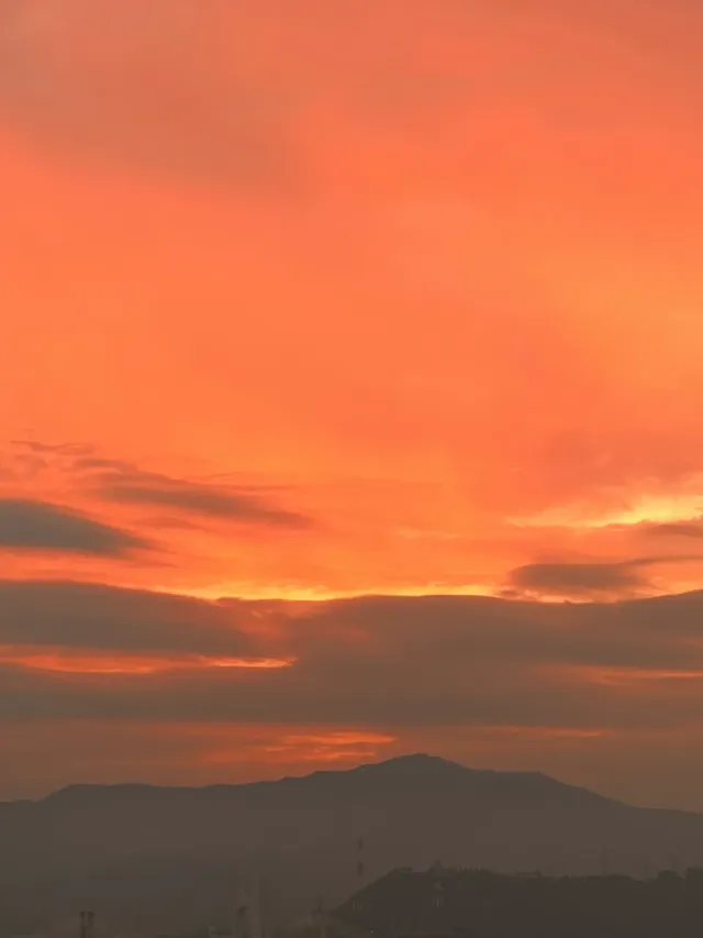 11.24福州實況 彩虹與朝霞的夢幻同框 11.24福州實況 彩虹與朝霞的夢幻同框