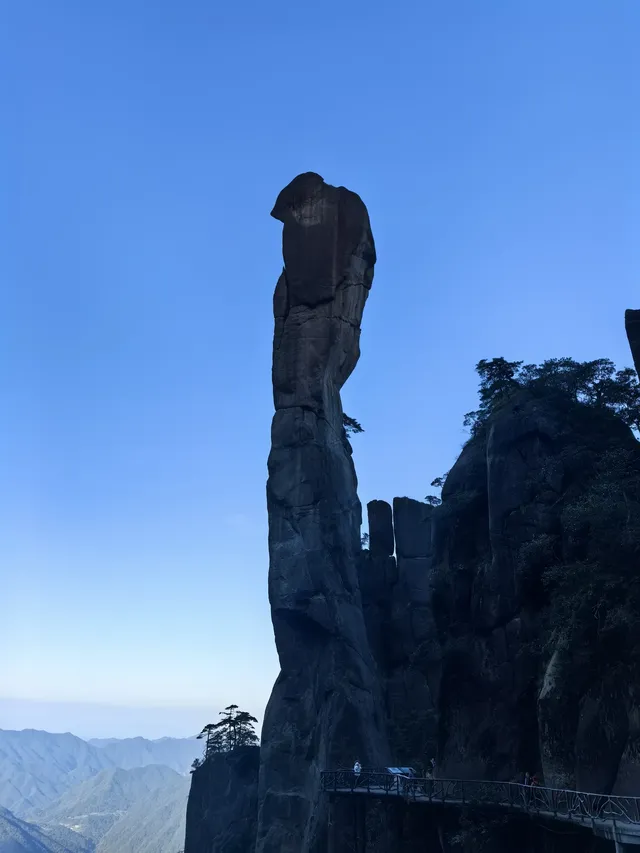 千萬別讓婺源的美遮住三清山的仙氣與靈韻