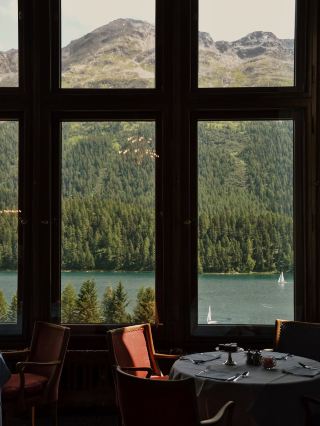 Lei Jun stayed here, opening the Swiss castle hotel under the name of Liding World