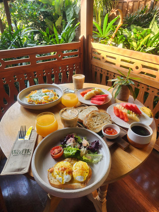 Excellent Hospitality in Premium Ubud Hotel