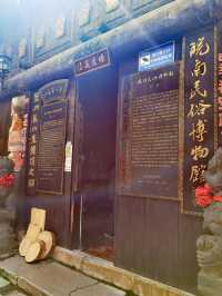 安徽宣城水東老街，人少寶藏原生，適合漫步 水東老街位於安徽省宣城市宣州區水東鎮，是一座擁有千年歷史的