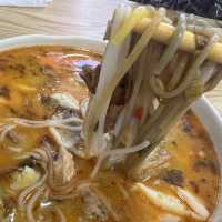 在關閘想喝點熱魚湯時