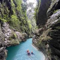 Cebu Philippines Kawasan Falls 