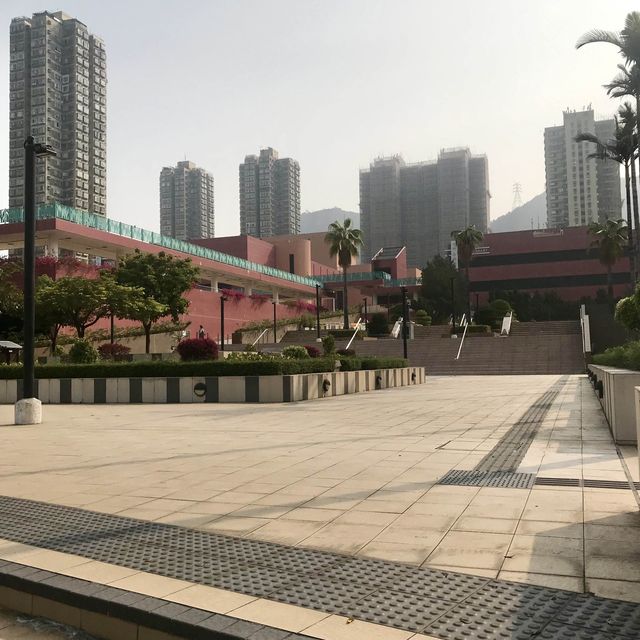 Airy, Spacious and Easily Reached Park